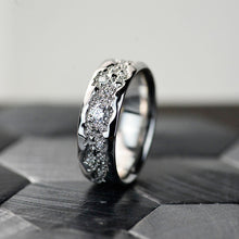 Load image into Gallery viewer, Grand Canyon Moissanite Men's Ring