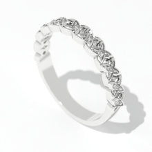 Load image into Gallery viewer, 0.3 Carat Diamond Giliarto Gold Engagement Ring