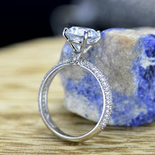 Load image into Gallery viewer, ''Carmen'' 2 Carat Forever One Moissanite 14K Gold Moissanite Engagement Ring