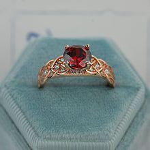 Load image into Gallery viewer, Lattice Ruby Giliarto Gold Engagement Ring