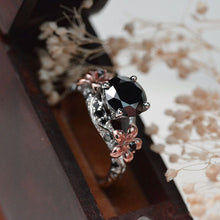 Load image into Gallery viewer, Black Moissanite