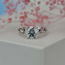 Load image into Gallery viewer, Gray Moissanite Ring