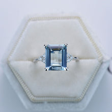 Load image into Gallery viewer, 3Ct Emerald Shape Step Cut Aquamarine ring, Aquamarine solitaire ring, 3 Carat Natural Aquamarine Ring, Genuine Aquamarine Vintage Ring