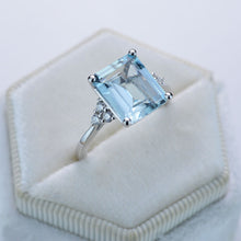Load image into Gallery viewer, 3Ct Emerald Shape Step Cut Aquamarine ring, Aquamarine solitaire ring, 3 Carat Natural Aquamarine Ring, Genuine Aquamarine Vintage Ring