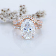 Load image into Gallery viewer, 8 Carat Oval Cut 14x10mm Giliarto Moissanite Hidden Halo Rose Gold Engagement Ring