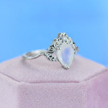 Load image into Gallery viewer, Natural Moonstone Pear Shape Floral Gold Ring