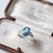 Load image into Gallery viewer, Oval Three Stone Aquamarine ring, Aquamarine ring, natural aquamarine ring, genuine aquamarine Oval Shape Gold ring