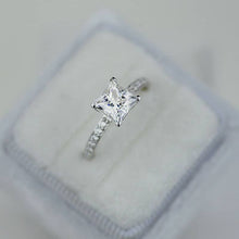 Load image into Gallery viewer, 1.5 Carat Princess Cut Moissanite Engagement Gold  Ring
