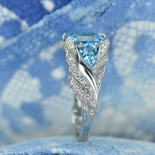 Giulia Wings Blue Topaz Gold Ring