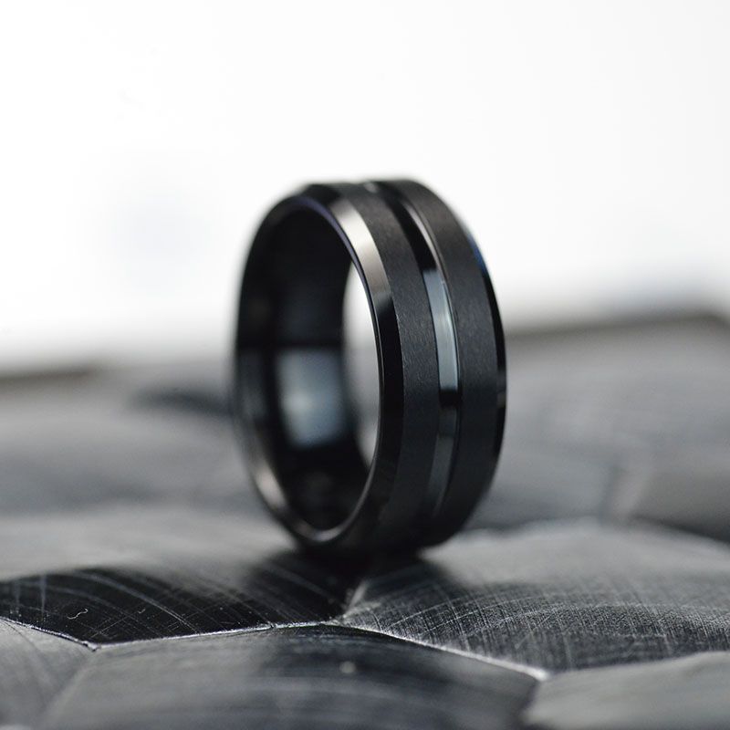 Classic Men Black Tungsten Carbide 8mm Polished Matte Brushed Finish Center Wedding Band Ring