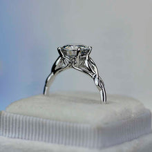 Load image into Gallery viewer, Gray Moissanite  Ring
