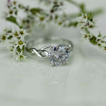 Load image into Gallery viewer, Gray Moissanite  Ring
