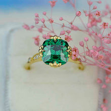 Load image into Gallery viewer, 3.0  Carat Green Moissanite Center Stone White Gold Ring
