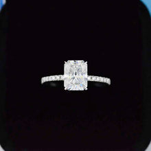 Load image into Gallery viewer, moissanite ring
