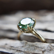Load image into Gallery viewer, 3.6 Carat Green Moissanite Stone 10K White Gold Ring
