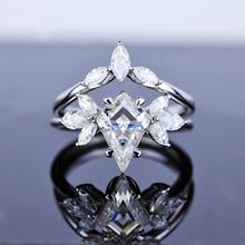 Load image into Gallery viewer, 2.5 Carat Kite Moissanite Engagement Ring. 2.5CT Fancy Shape Moissanite Ring Set
