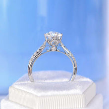 Load image into Gallery viewer, diamond ring
