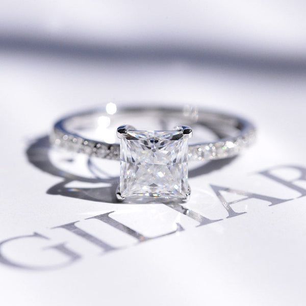 1.5 Carat Princess Cut Moissanite Giliarto Engagement Ring