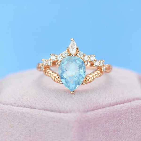 2 Carat Pear Shape Natural Aquamarine Floral Gold Ring