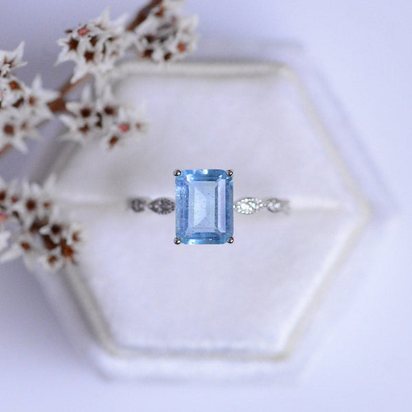 3 Carat Emerald Cut Natural Aquamarine Luxury Vintage Ring