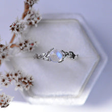 Load image into Gallery viewer, Leaves Natural Moonstone Ring June Birthstone Birthday Silver Floral Ring  Gift For Her Inspired Promise Fashion Leaf Ring
