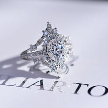 Load image into Gallery viewer, Giliarto 14K White Gold 2 Carat Oval Halo Engagement Ring
