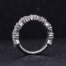 Load image into Gallery viewer, Giliarto Eternity Band
