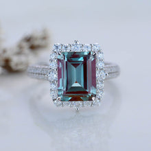 Load image into Gallery viewer, Alexandrite 
