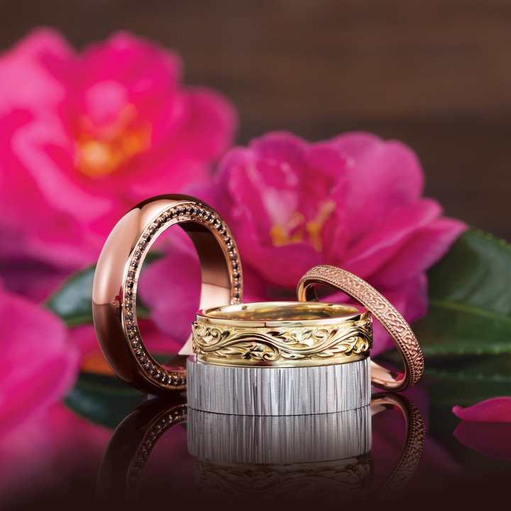 14K Gold Sculptural-Inspired Band