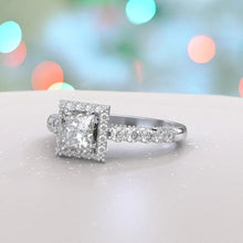 Load image into Gallery viewer, 1.5 Carat Adara Princess  Moissanite Diamond Halo Engagement Ring - Giliarto

