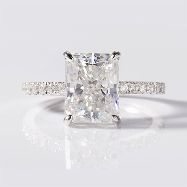 3 Carat Giliarto Moissanite Radiant Ice Crushed Cut Engagement Gold Ring.