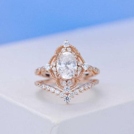 14K Rose Gold Ring 2CT Oval Vintage Wedding Ring, Oval Moissanite Halo Engagement Ring Anniversary Promise Eternity Gold Ring Set