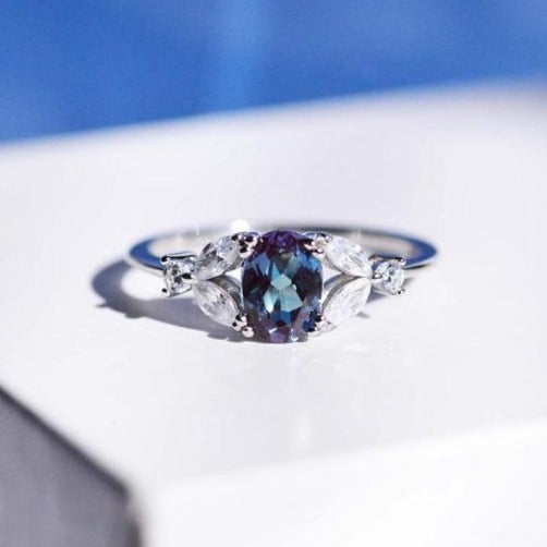 14K Solid White Gold Dainty Alexandrite Ring, Oval Cut Alexandrite Ring Set, White Gold Ring Unique Vintage Ring