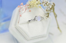 Load image into Gallery viewer, Silver Dainty Natural Moonstone Ring.  Round Moonstone Floral Ring
