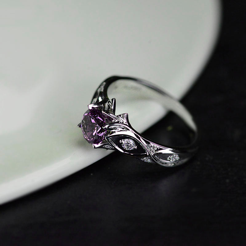 0.8 Carat ''Queen of the North'' Amethyst Engagement Ring - Giliarto