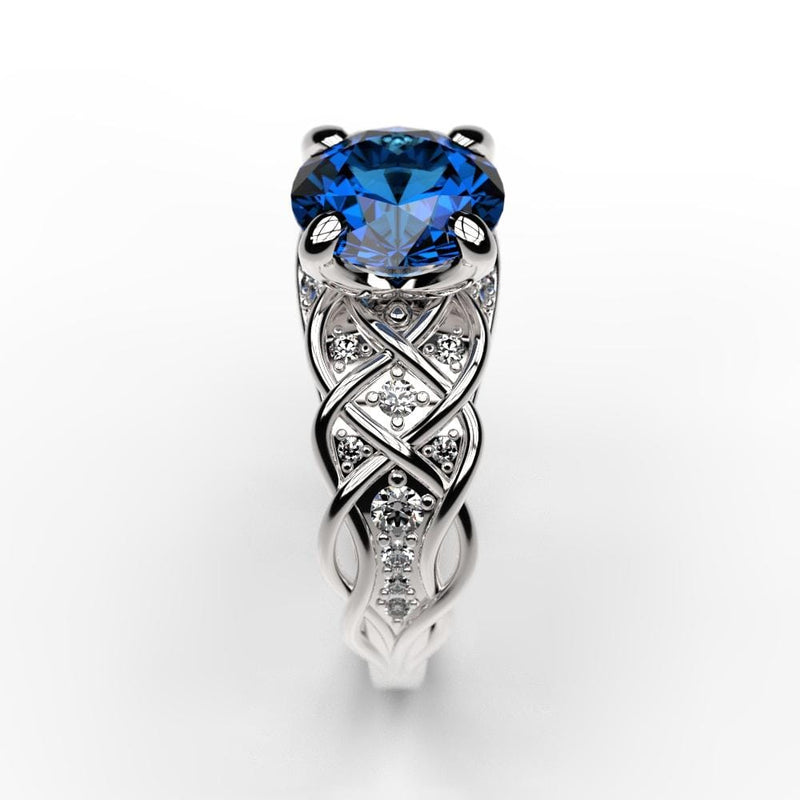 2 Carat Sapphire Engagement Ring - Giliarto